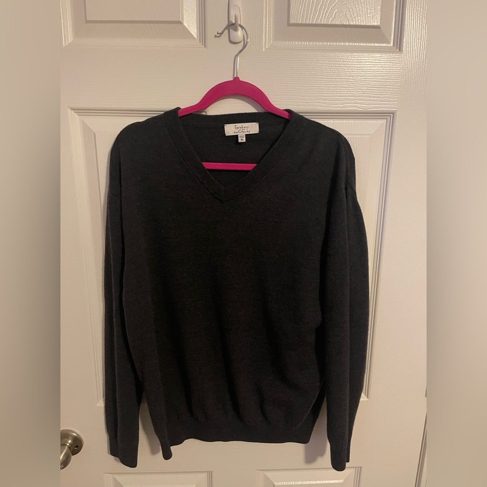 Men’s turnbury dark gray merino wool sweater